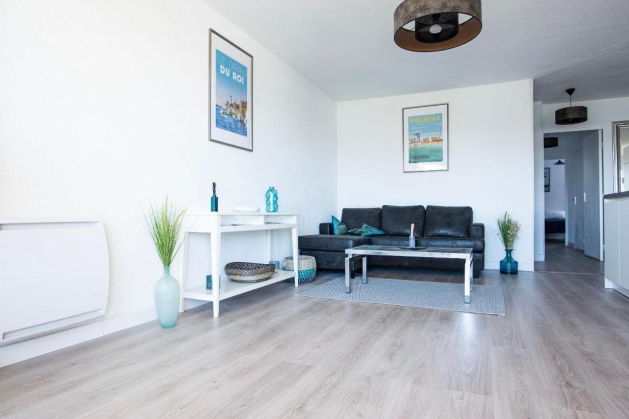 Superb Apartment Near The Port And The Sea Моґійо Екстер'єр фото